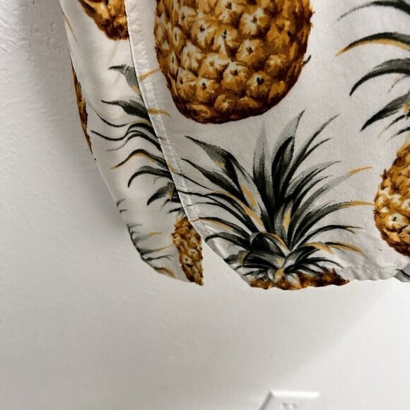 Express Pineapple Novelty Print Shirt Short Sleeve Button-Down Camp Size M - Picture 5 of 12